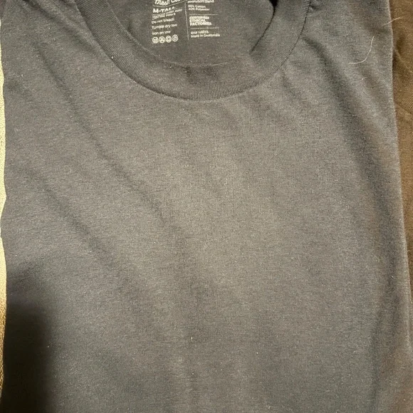 Fresh Clean Threads Mens T Shirts - Pack of 5 Assorted Colors Size Med Brand New - Picture 2 of 7